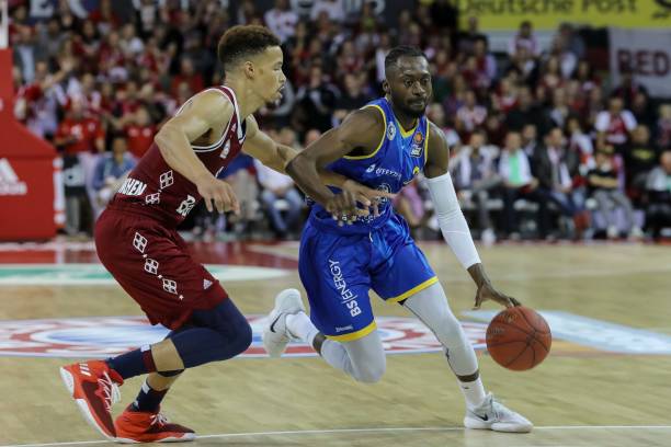 声明中提到 声明中提到