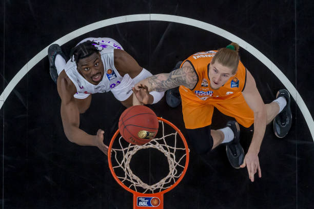 令人意外的 令人意外的