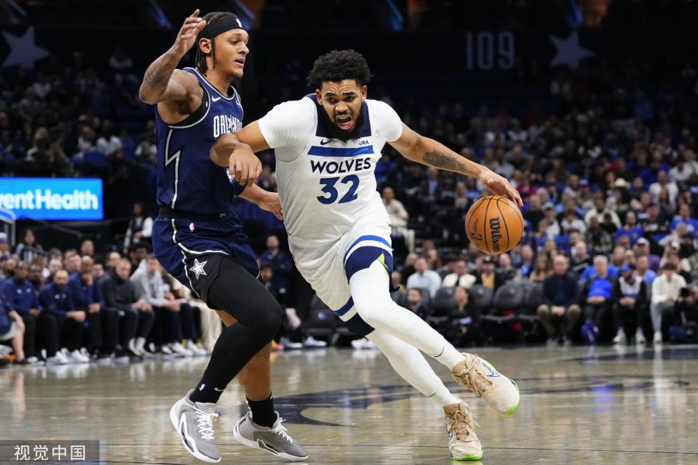 核心地位反 核心地位反