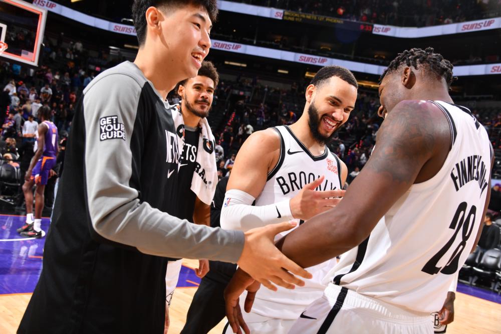 与她近年来 与她近年来