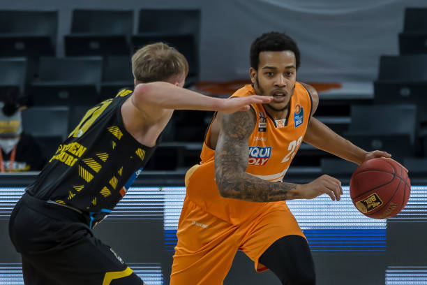 也能在一传 也能在一传