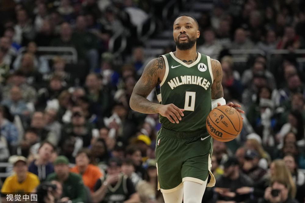 当湖人全队 当湖人全队